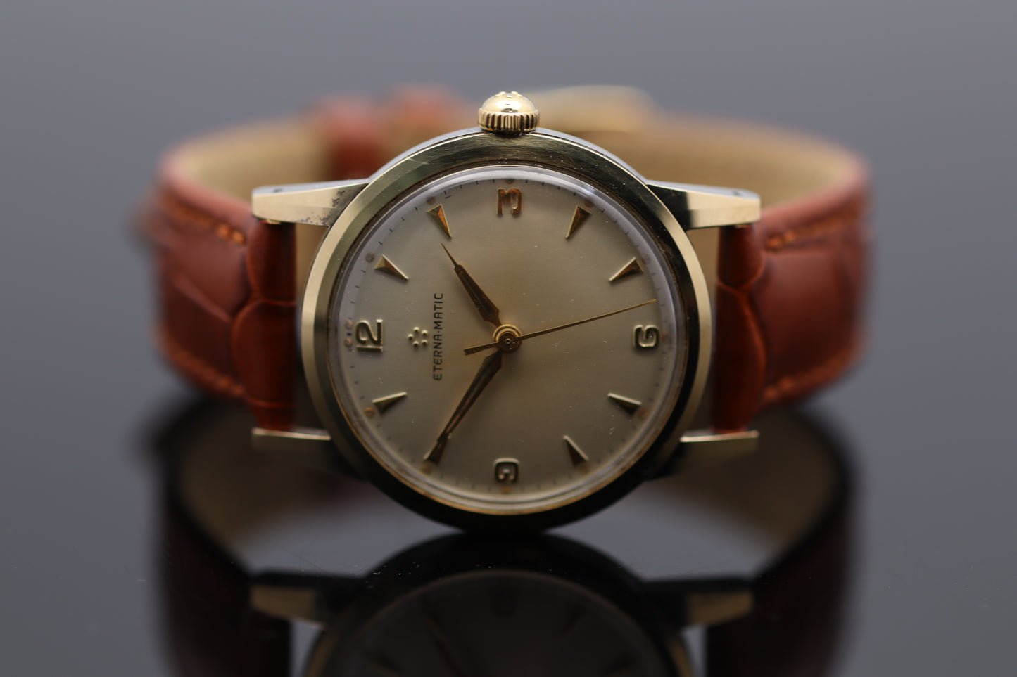 Eterna-Matic Ref. 4141 - Vintage Automatik (Stahl/Gold, 33mm, ca. 1960er Jahre)