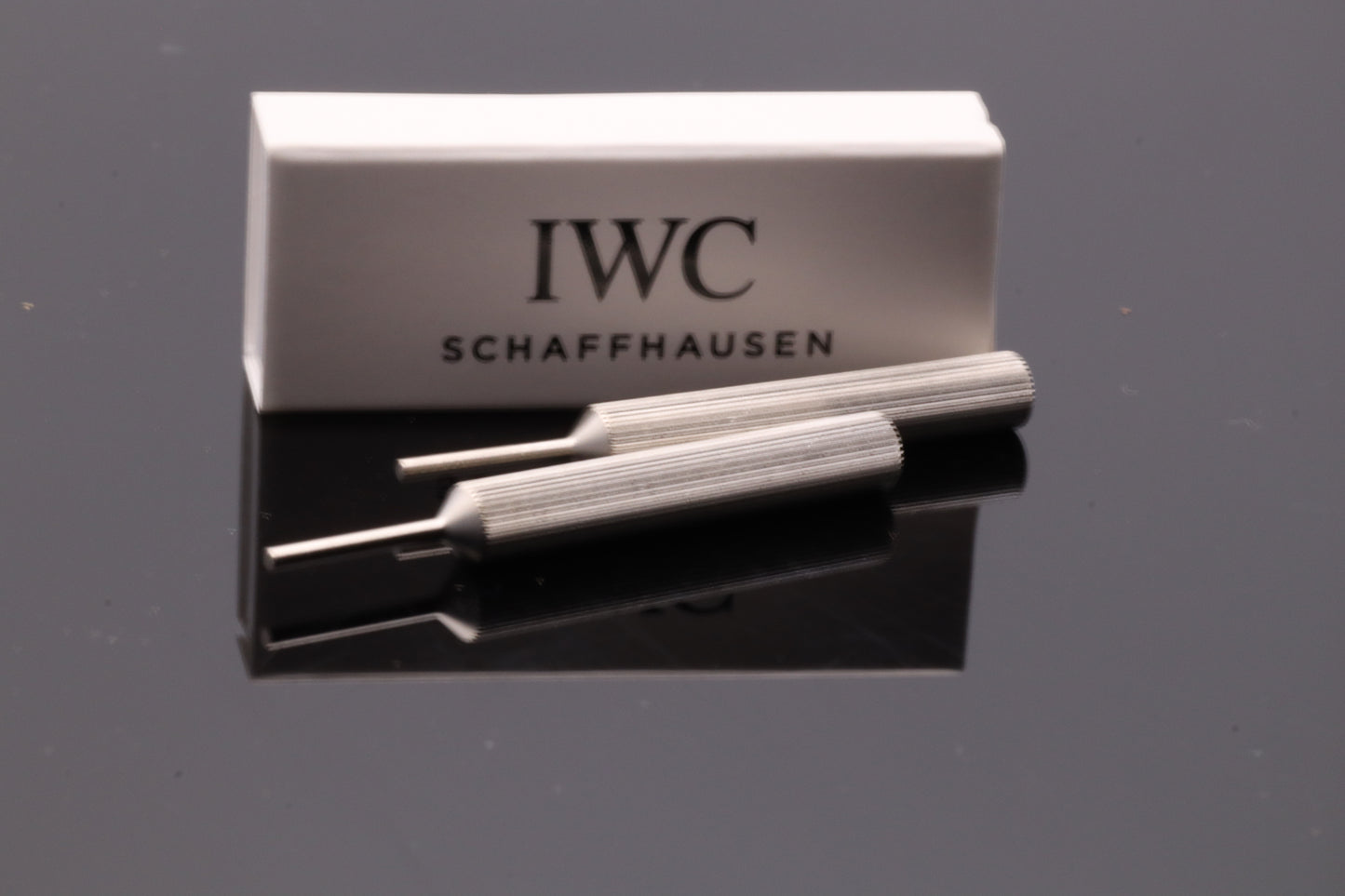 IWC Schaffhausen – 2 originale Stellstifte mit Originalverpackung (NEU)