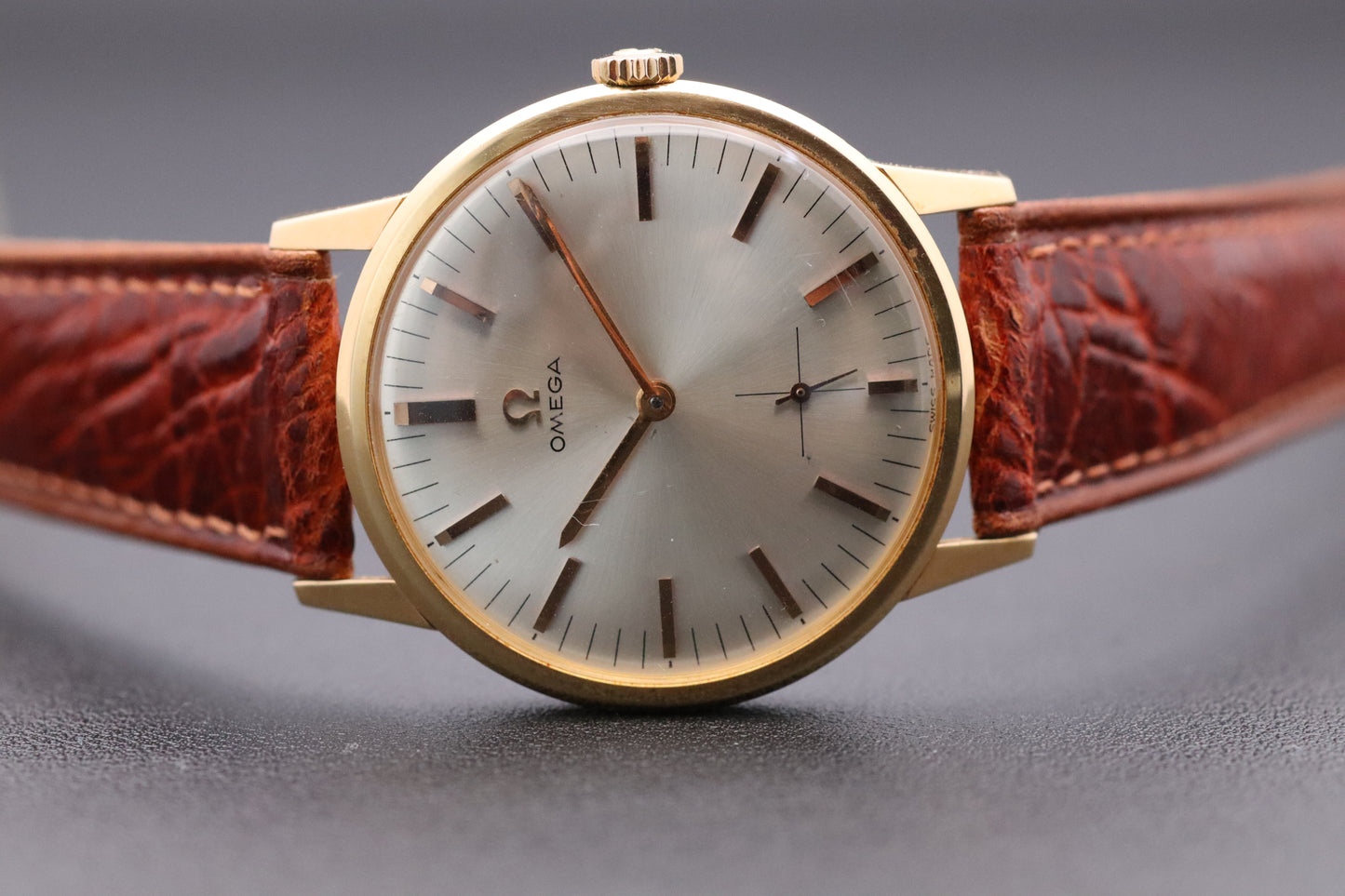 Omega - Century (18kt Gold)
