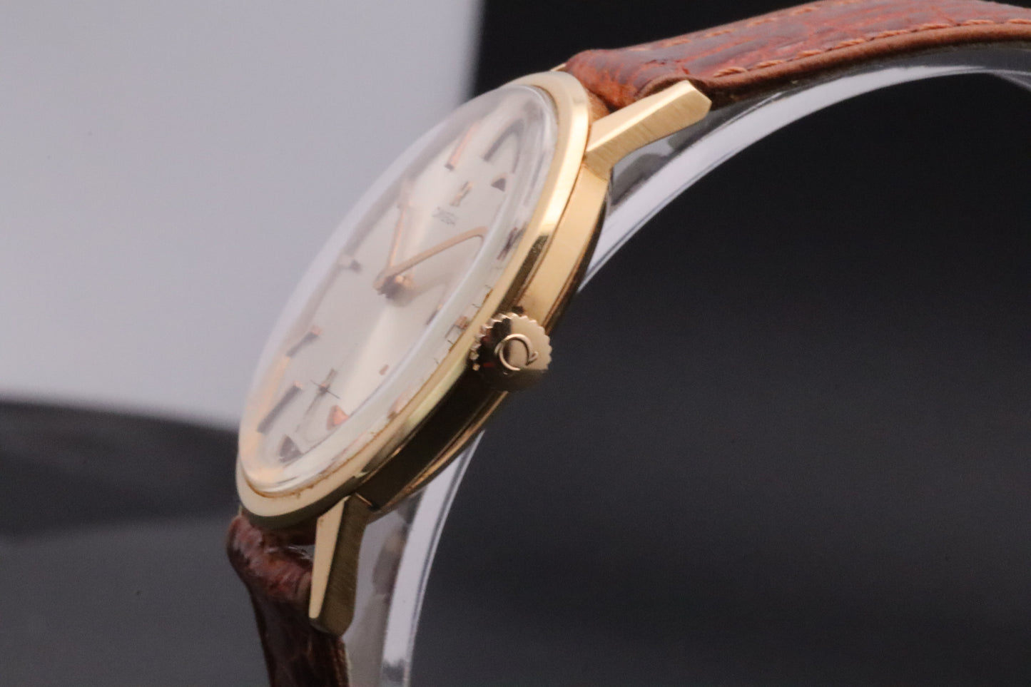Omega - Century (18kt Gold)