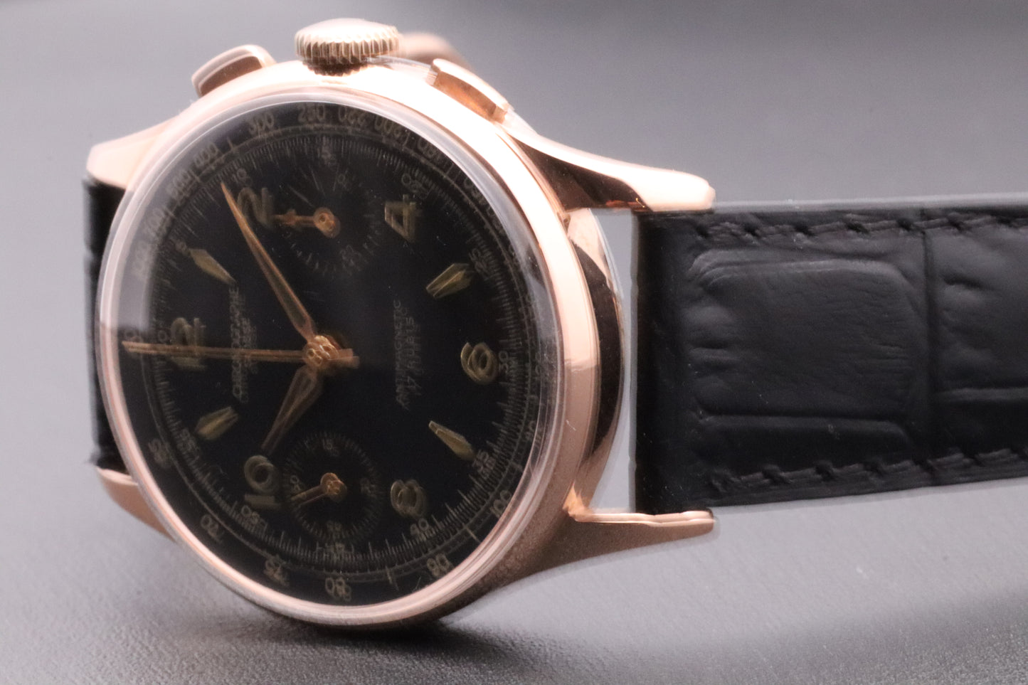 Chronographe Suisse - Cal. Vênus 188