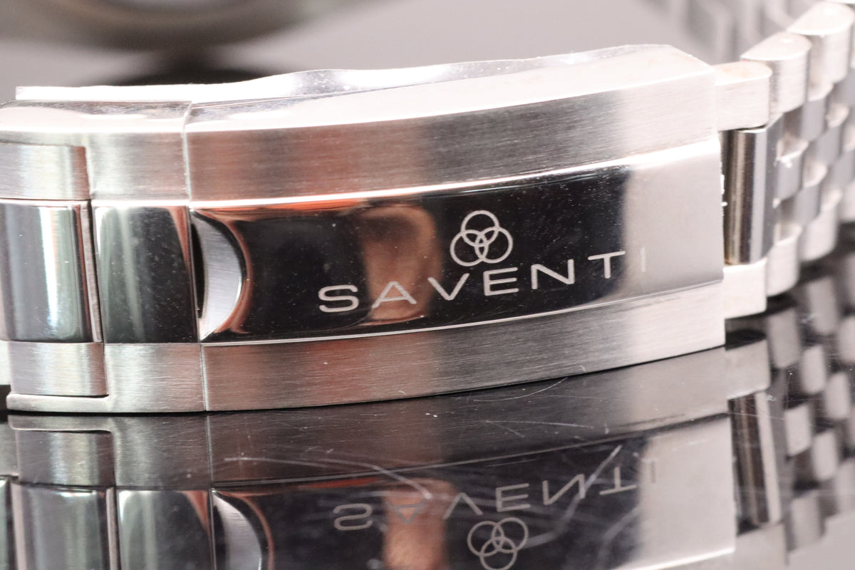 SAVENTI - Milano
